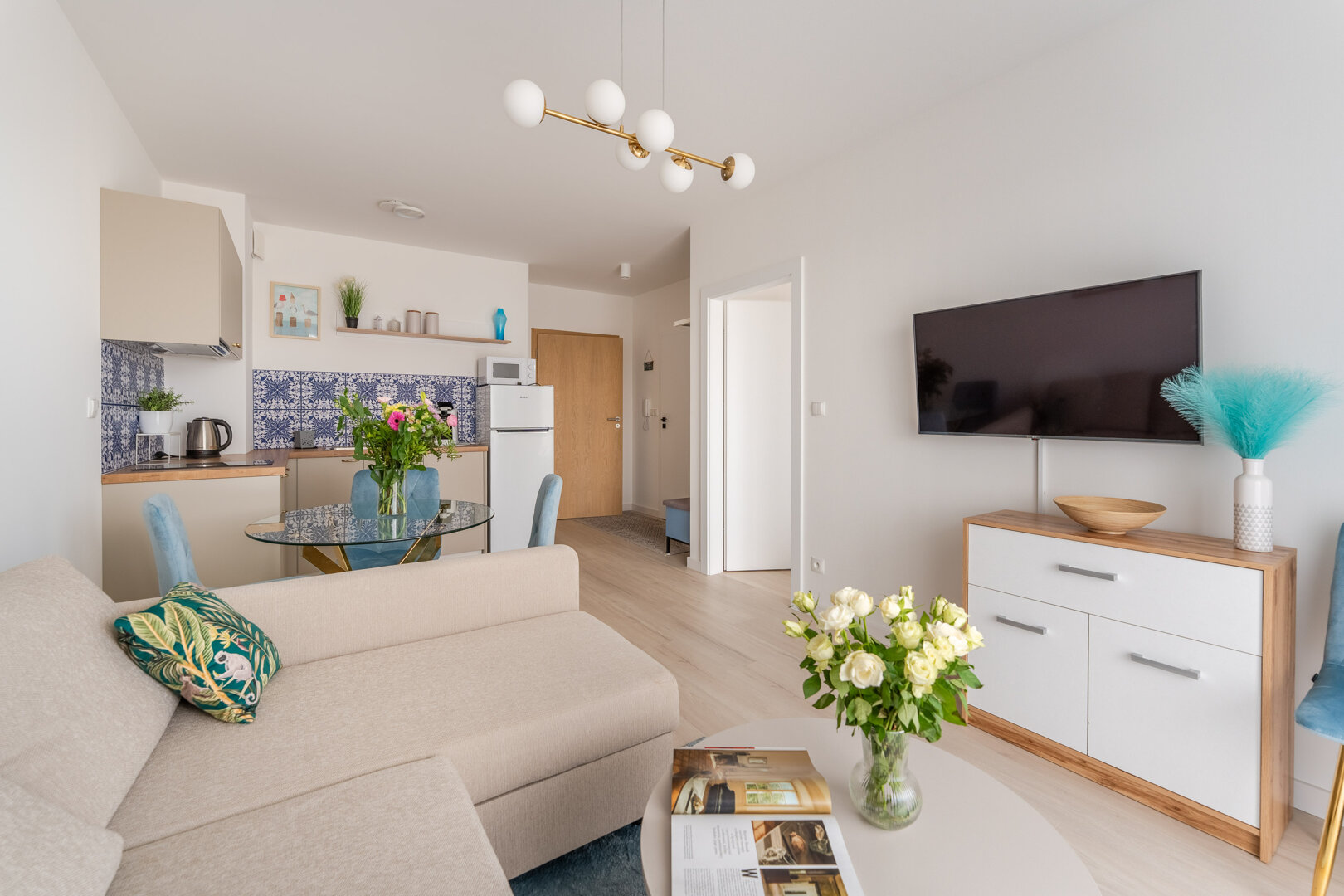 M12 Apartament z sypialnią i aneksem kuchennym M12 Apartament z sypialnią i aneksem kuchennym